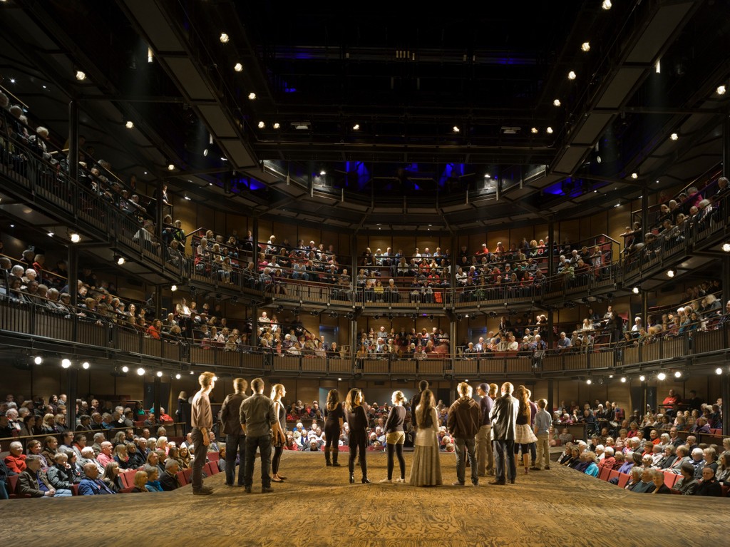 Stratford-upon-Avon riverside and Royal Shakespeare Theatre